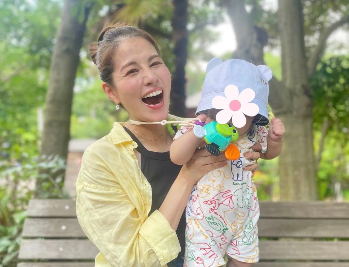 あの大人気アナウンサーが子供との微笑ましい写真を投稿！