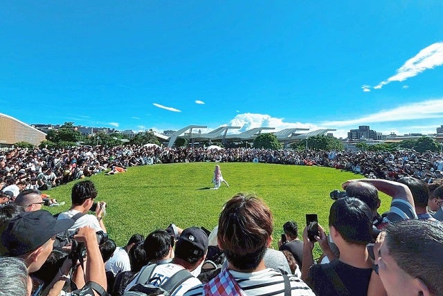 「えなこウォール圧巻だね」コスプレイヤー・えなこ、台湾のイベントでも大人気！撮影中の光景に反響