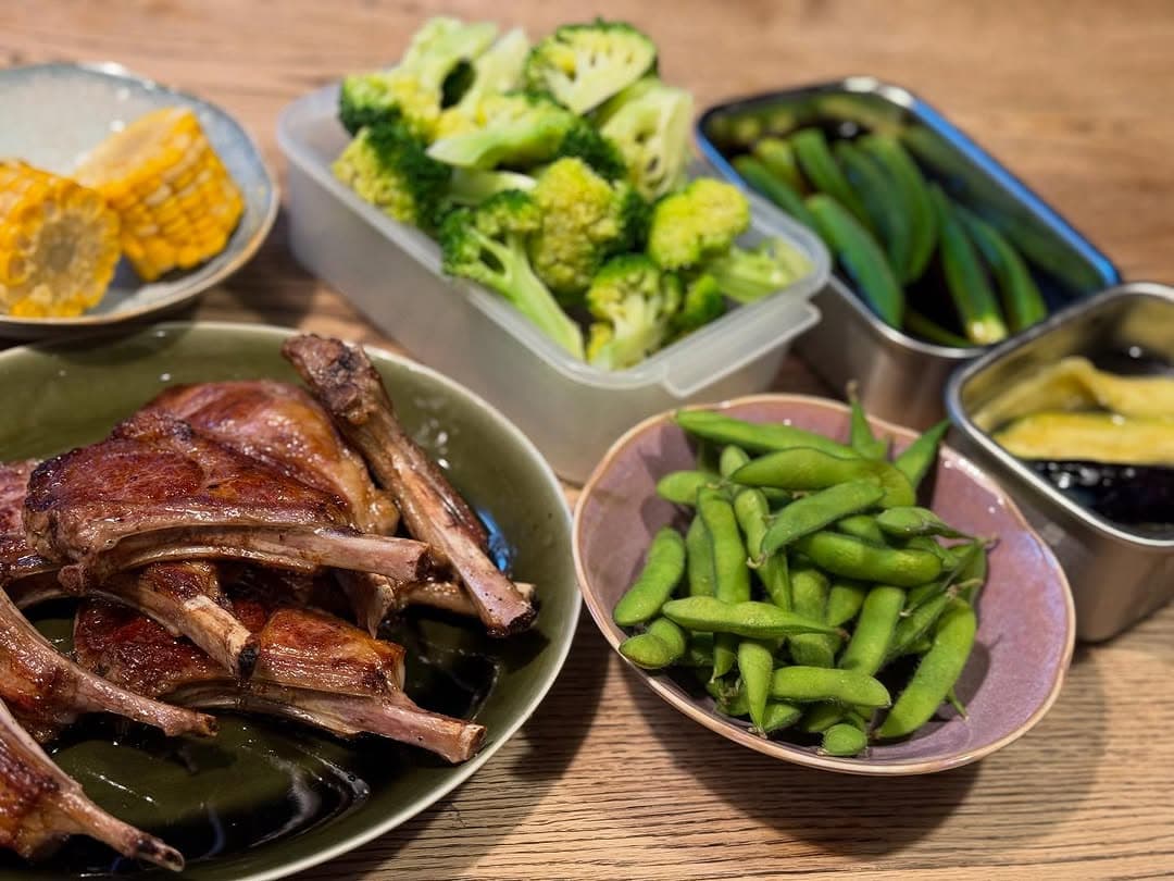 「映えるしオシャレ‼」人気タレント〇〇の夏野菜ディナーが美しすぎると話題！「真似したい！」