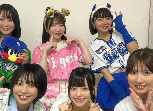 「天使にみえる」野球美女子・大集結！彩り豊かなユニフォト公開にファン歓喜「お顔小さすぎるっ」