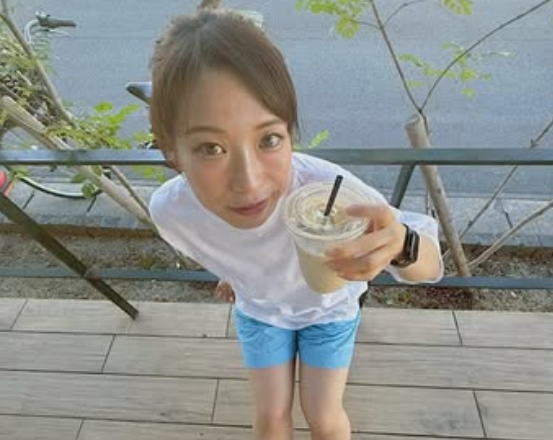 美女フットサル選手・江川涼、”爽やか・スポーティーショット”を披露！ファンメロメロ状態「めっちゃ可愛いフットサル女子！推しです」