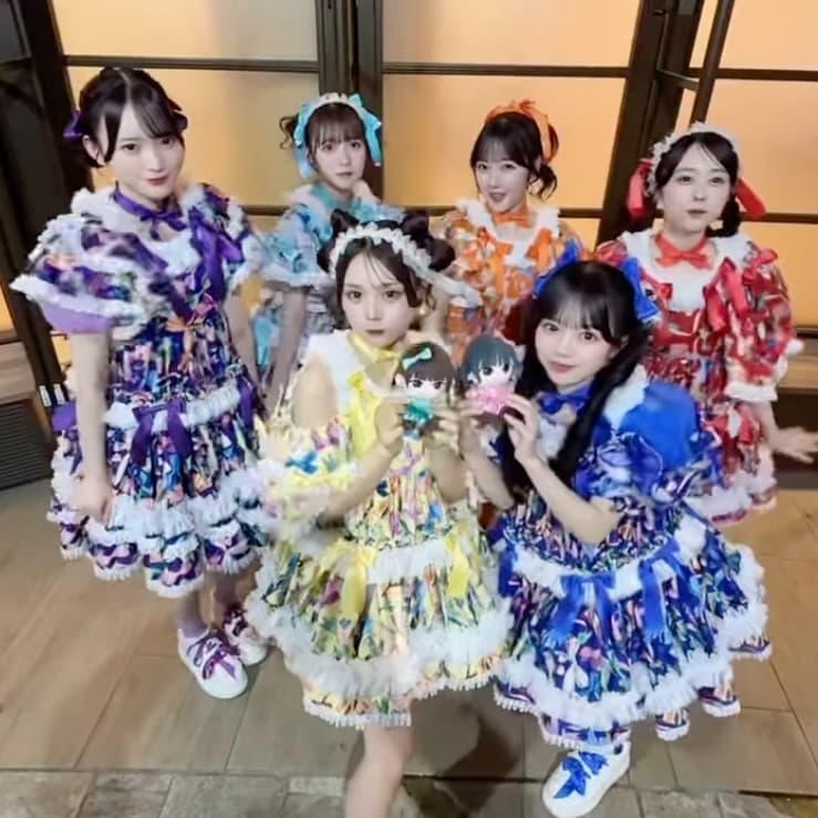 ＼ﾊﾞﾝﾊﾞﾗﾊﾞﾝﾊﾞﾗﾊﾞﾝ／ CUTIE STEERTの動画が可愛い