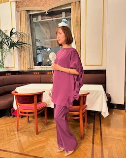「大変なんだ」人気女優が”衝撃”の熱中症対策を告白 真顔ショット公開でシュールすぎると話題に