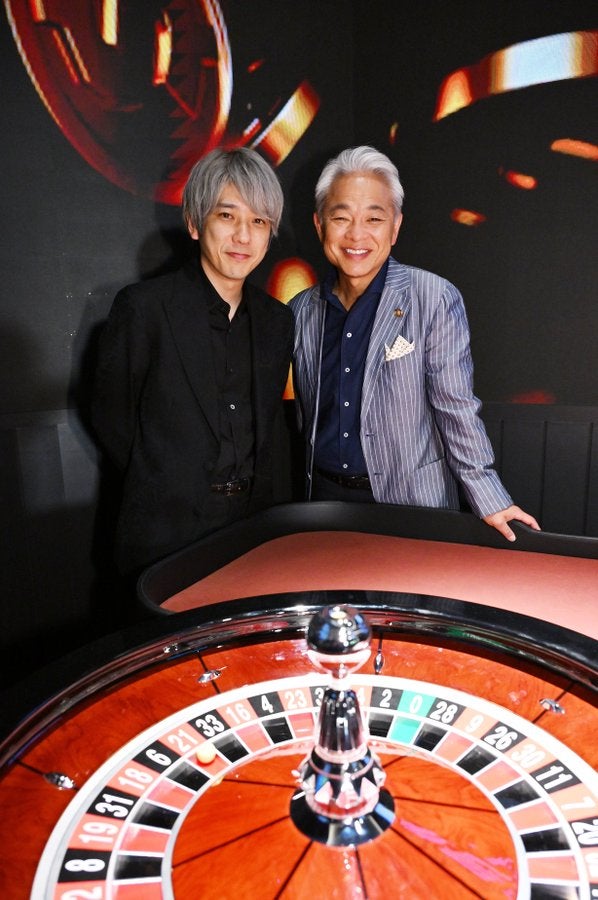 銀髪・二宮和也　主演ドラマ『ブラックペアン』オフショットが話題に