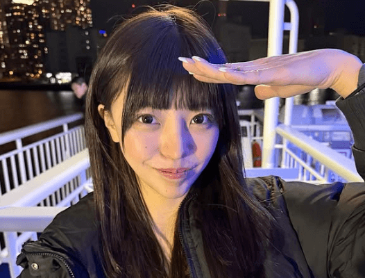 「ワンピース探しに行ってきます！」ユニーク系美女インフルエンサー、”船で出港？”旅立ちにファン盛大な見送り