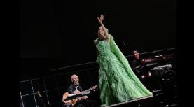 「力をもらったのは私の方！」中島美嘉、アジアツアー深圳公演で感謝の想いを投稿