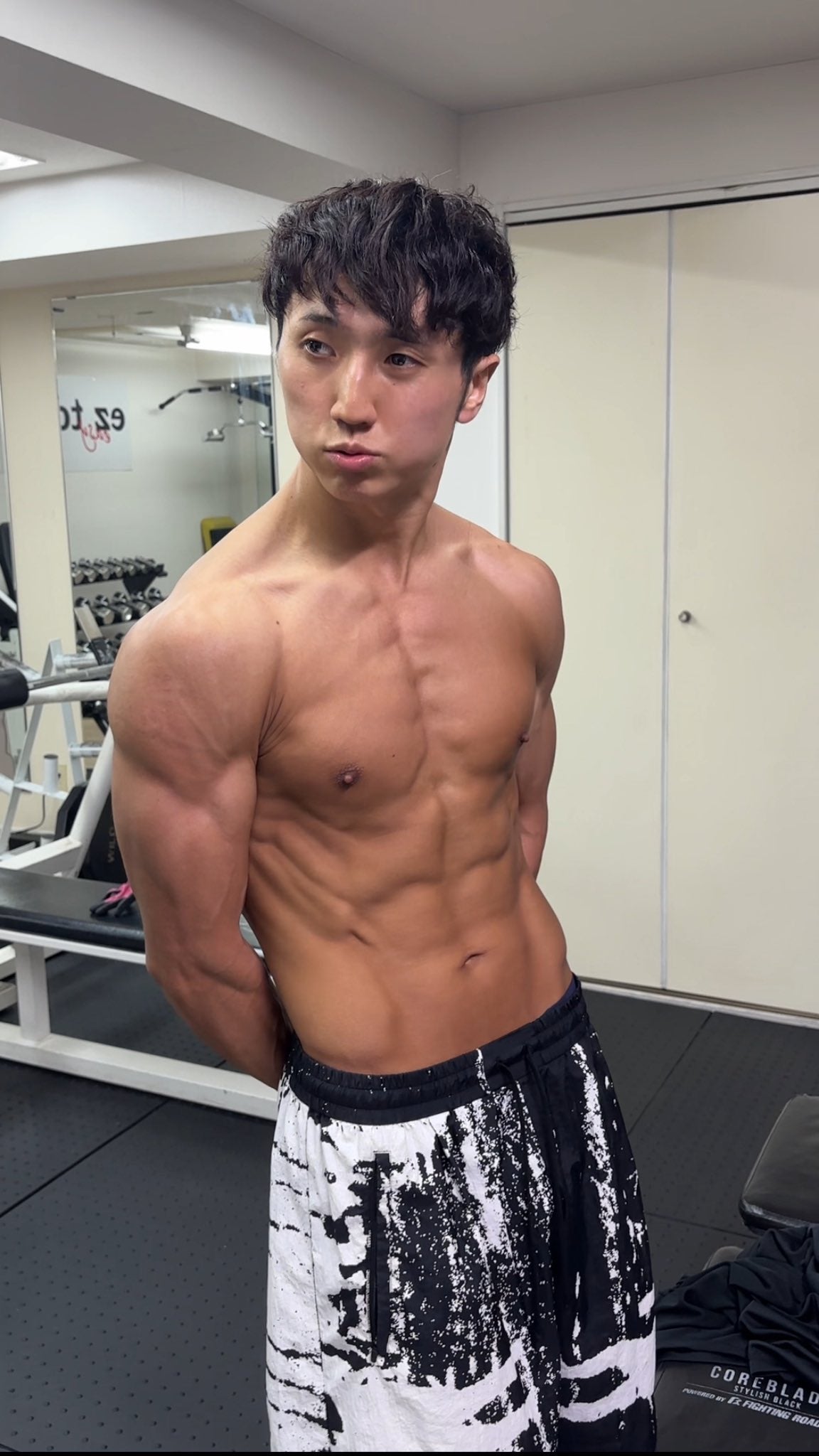 「カッコよくなってる！」あの人気芸人が10ヶ月で