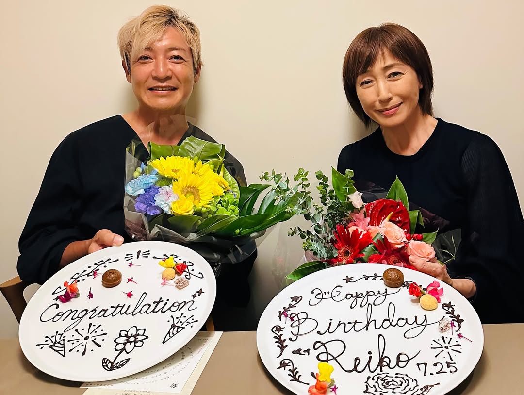 つるの剛士、大物女優の誕生日を祝うも逆サプライズ？！豪華メンバーでのショットに「素敵な会」