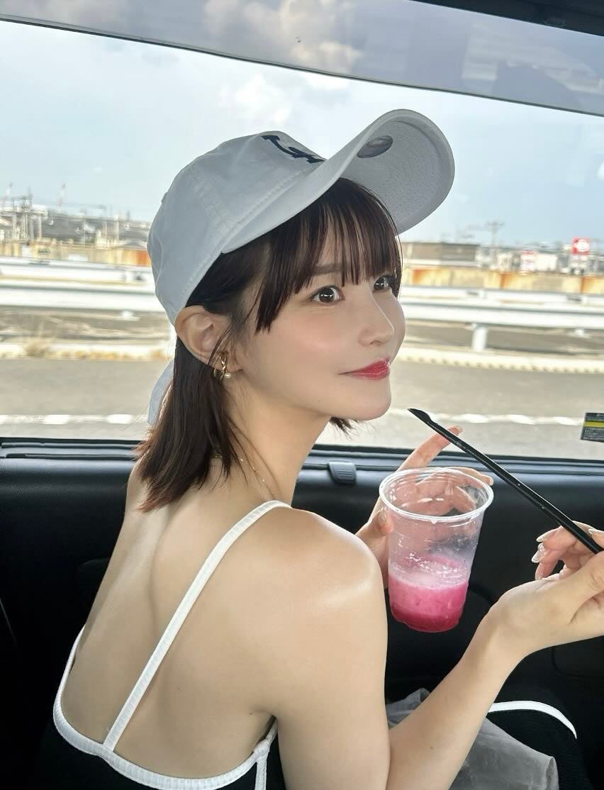 「食べすぎて今日は顔ぱんぱんです」岸明日香の最新ショットにファン歓喜