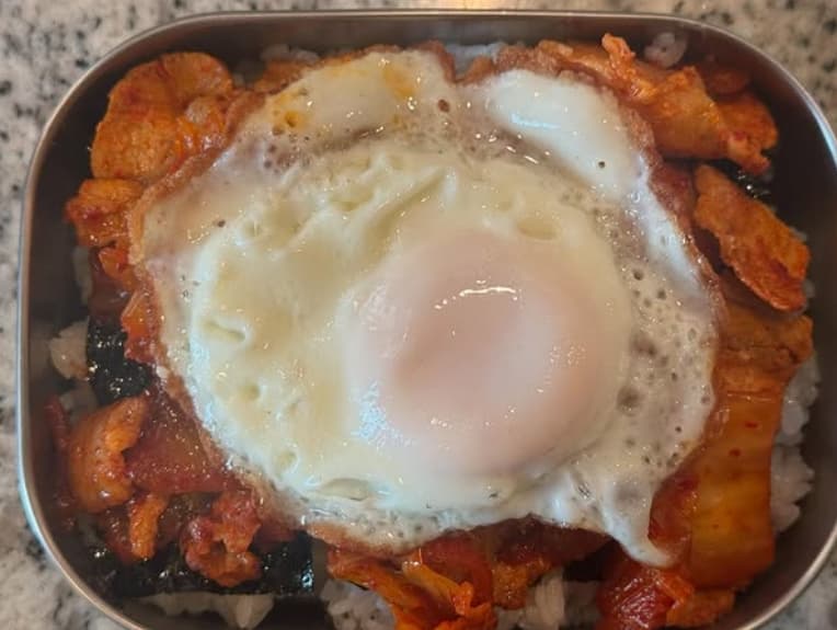 「これが私の生活です」弁当→完食→体重増減…カンニング竹山のリアルすぎて笑える日常投稿が話題に！