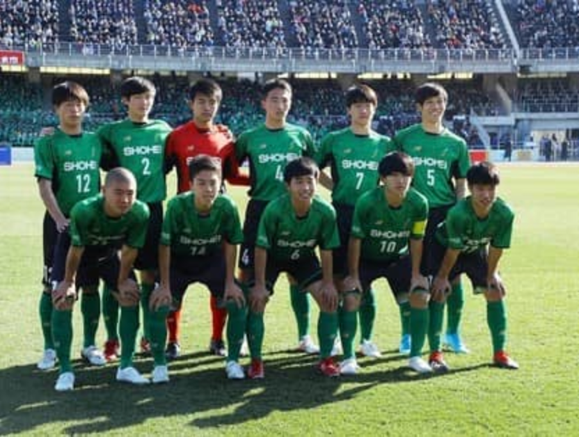 高校サッカーでベスト８進出 黒子のボランチ が昌平を上位に導く サッカー スポーツブル スポブル