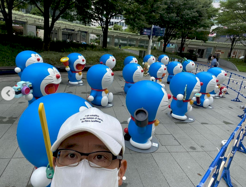 ⚾︎古田敦也、ドラえもん軍団とユニーク2S⁉️「自撮りw笑える」の声