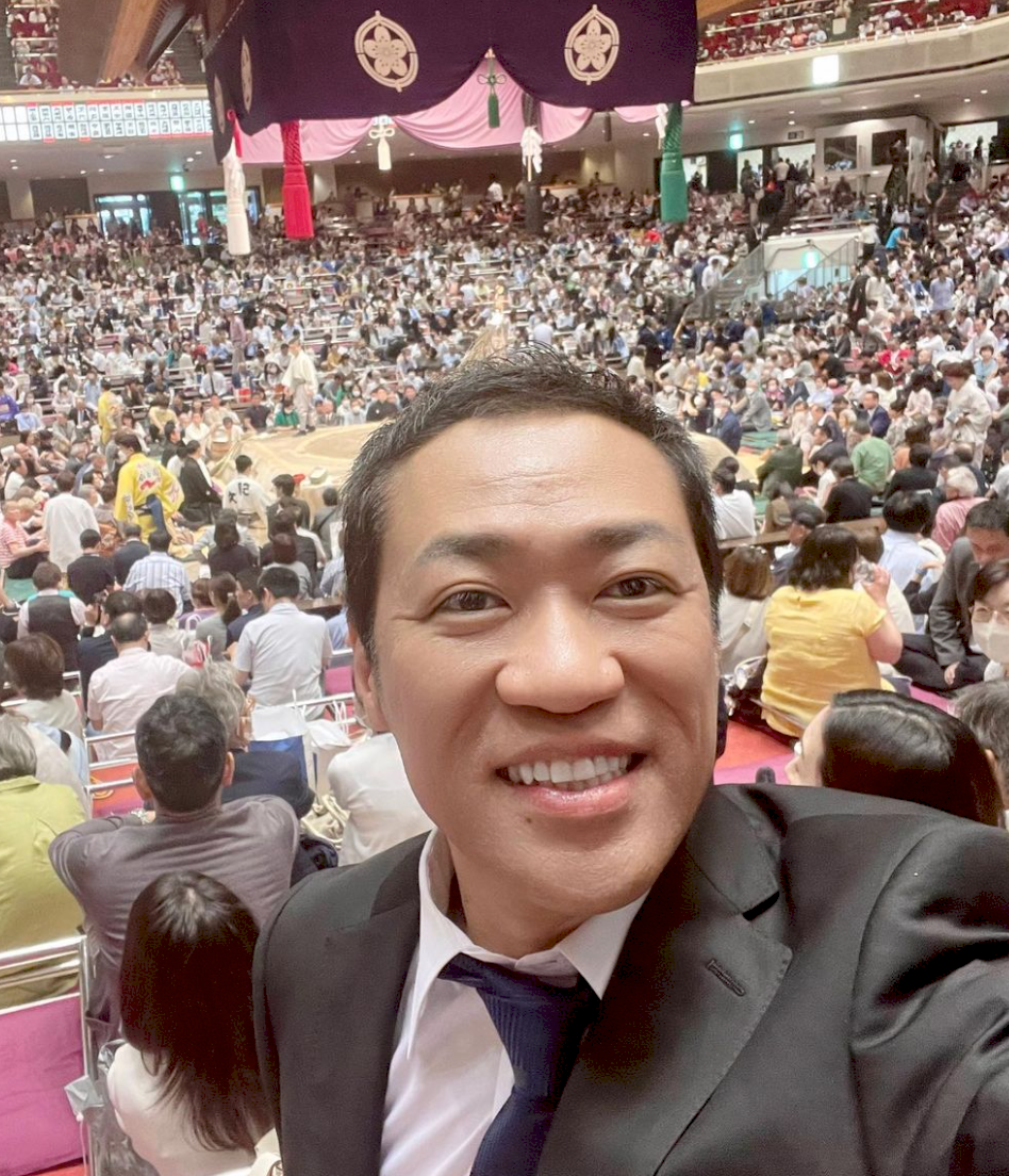 コメント2件⁉️目撃情報ゼロ⁉️😵はなわ、大相撲・千秋楽を観戦していた「所さんTVで映って📺ましたぁー」