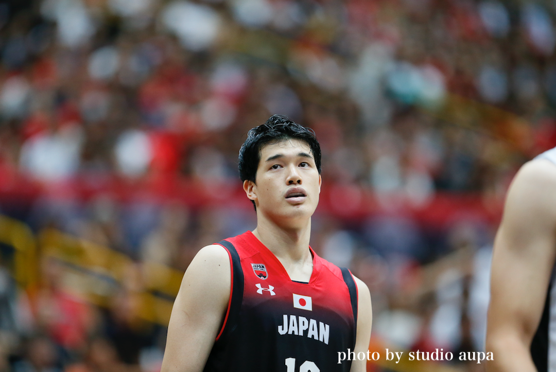 「今更？」ネット😵困惑＆怒り😡🔥W杯バスケ🏀空席⁉️問題でFIBA、調査中と声明