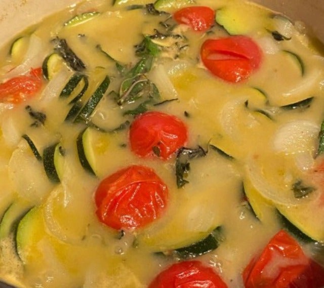 杉田かおるが湘南野菜中心のタイ風グリーンカレーを作る！