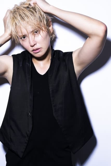 「ありえない…」手越祐也の近況が話題沸騰 驚愕のビジュアルにファン悶絶