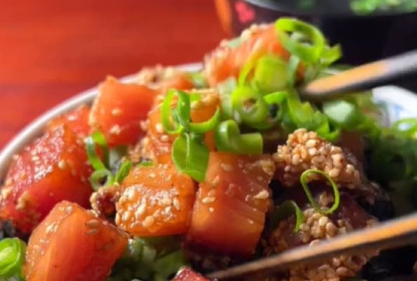 肉厚なブリがたっぷり使われた丼が凄い！料理研究家・けんた食堂が飯テロ動画を公開！