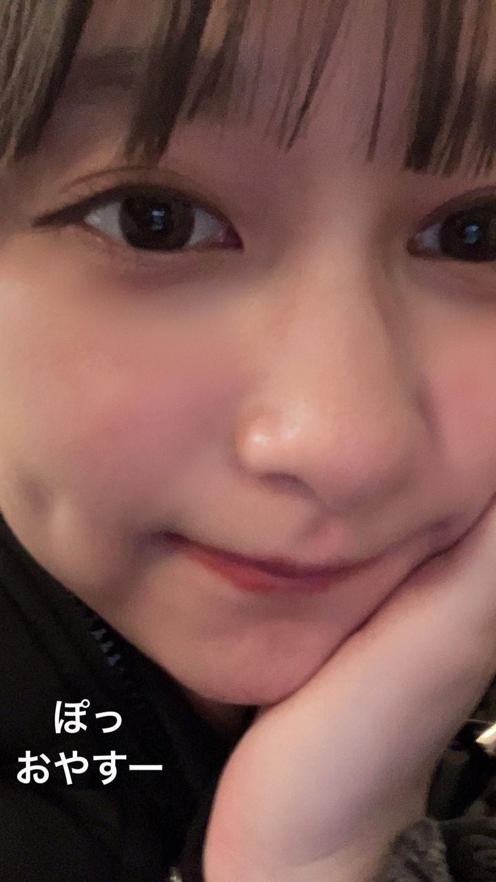 影山優佳の”おやすみ”ショットにファン歓喜💓 「＃影山寝ろ」が話題になる前に休息を！！