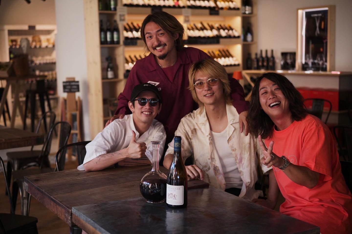 Taka、メンバーの誕生日を祝福🎂🥂4人の笑顔溢れる1枚にファン歓喜🙌