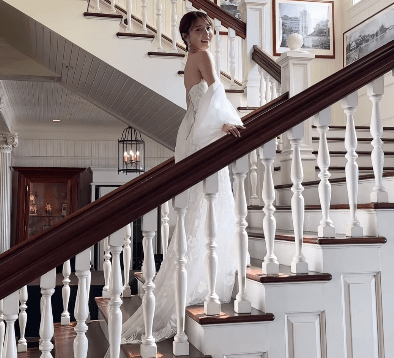 「大人の階段を上る君は今、シンデレラだ」ラブラブ結婚を叶えた激美女モデル、プレ花嫁ムービーを披露しファンを魅了