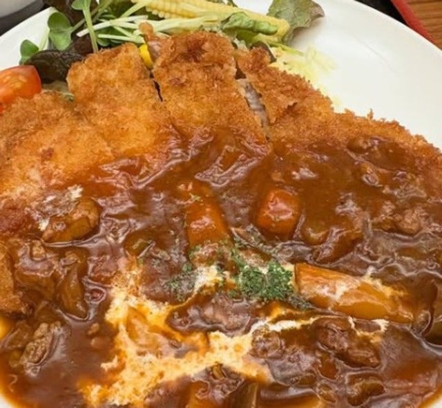 ミキ昴生がランチにデミグラスソースのトンカツ！