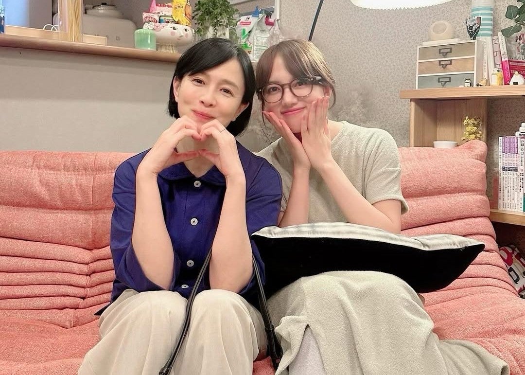 坂井真紀が清原果耶との2ショットを公開「すきです」