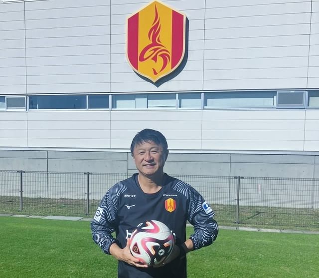 元サッカー日本代表FW・武田修宏、グランパスの特別コーチとして練習参加！