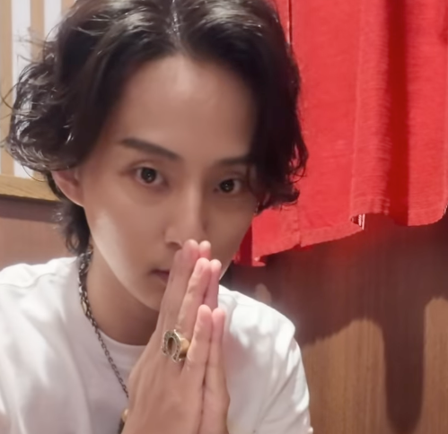 「食べてるだけなのにかっこいいって何事〜」Kis-My-Ft2・藤ヶ谷太輔、ラーメンを食べてるだけなのにかっこよすぎると話題に