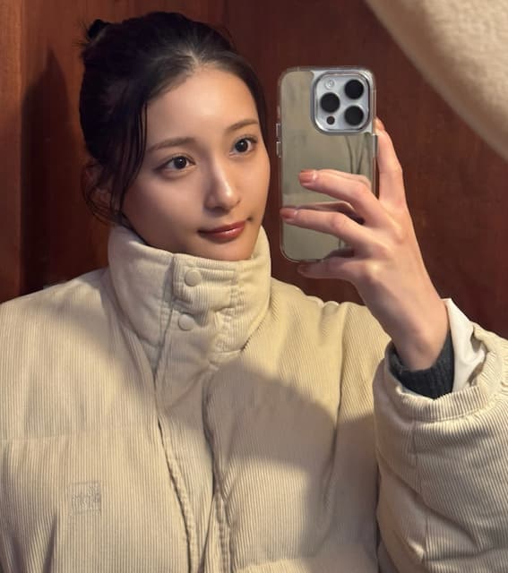 元櫻坂46・織田奈那、「寒くて何も出来なかった日」のオフショットを公開！