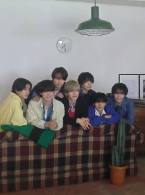 7人全員イケメンとかあり？なにわ男子、デジカメ撮影の動画がエモいと話題に