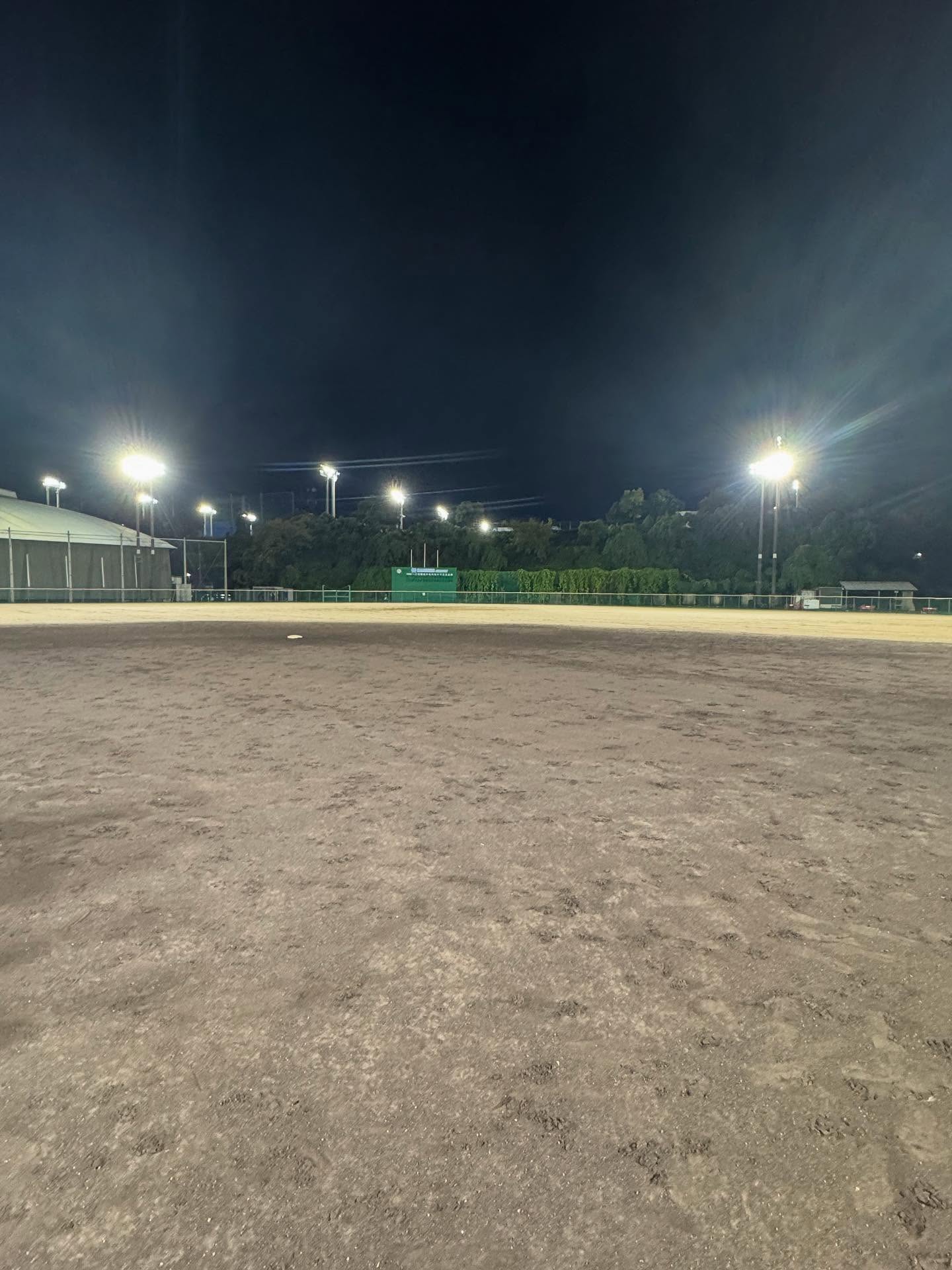 上原浩治が大阪体育大学を訪問　野球部の活気ある姿に感激