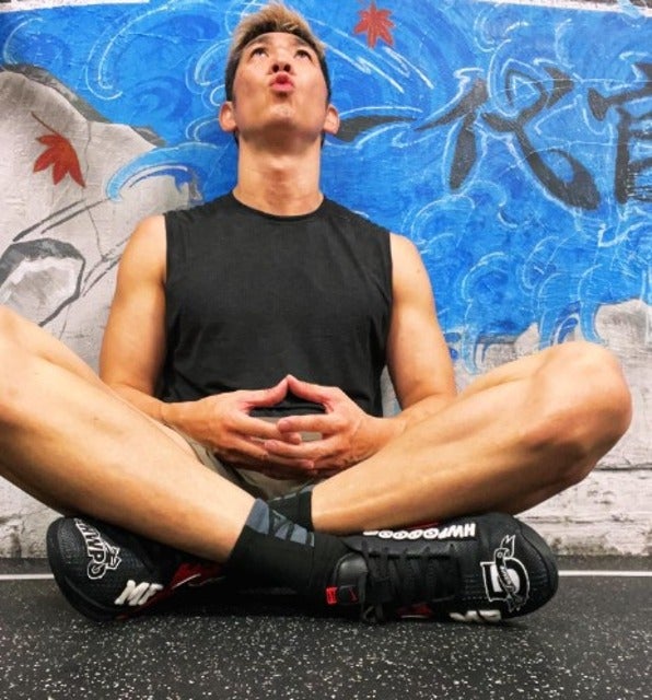 レイザーラモンHGのトレーニング姿がかっこいいと反響！