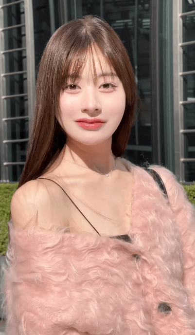 「恋の始まりさ」元NGT48・加藤美南、美髪かき上げのときめきムービーにファン”夢心地”