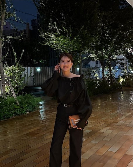 郡司アナ、お気に入りデニムの着回しコーデを披露