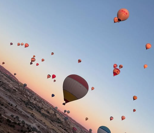 新鍋理沙、念願のカッパドキアで気球体験「夢みたいで涙出そうだった」