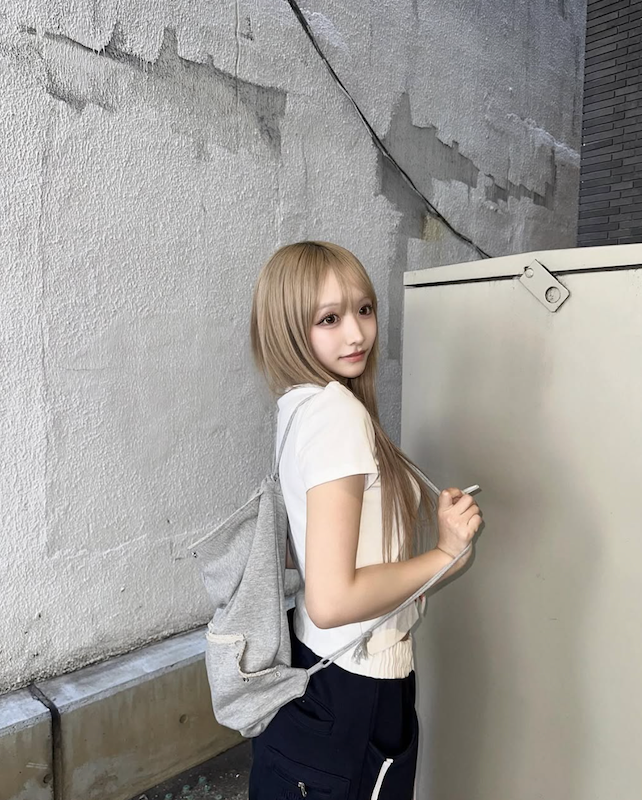 「全部かわいすぎる…」二児の母・重川茉弥が公開した“カジュアルコーデ”に視線集中