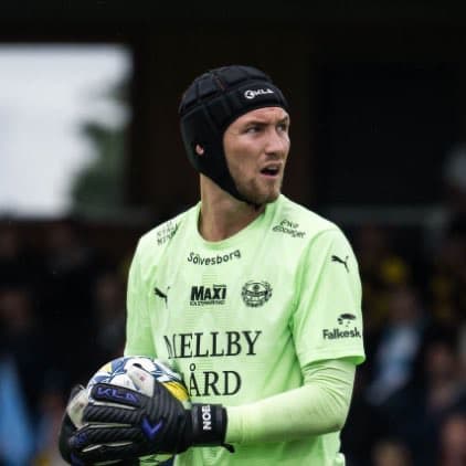 コモ、スウェーデンGKノエル・トルンクヴィスト獲得で基本合意とロマーノ報道