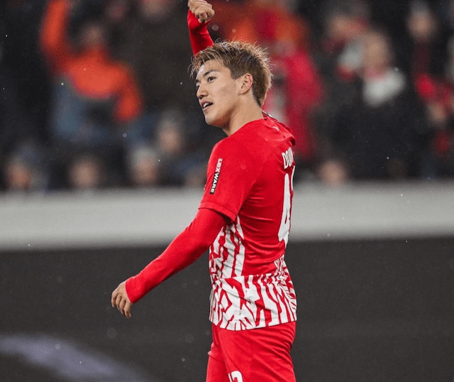 堂安律が1G1Aの活躍で大勝に貢献🔥