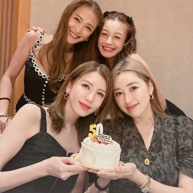 西山茉希「そろそろ老けてください」と本音ポロリ、最強の“姐さん御三家”と奇跡の集合写真