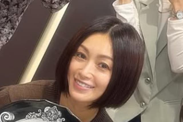 酒井法子、BS番組で誕生日を祝福され感激！ 「可愛くて美しいのりピーが見られて幸せ」と反響