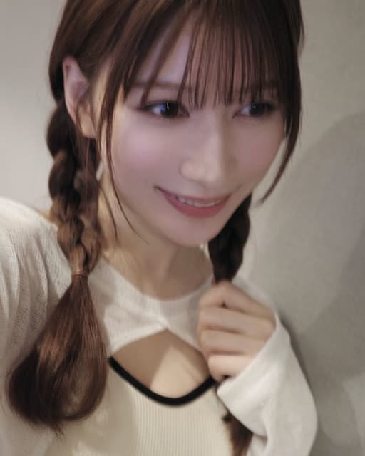 「めっちゃ服可愛かったよ！」グラドル・雪平莉左、“好評だった私服”姿を公開