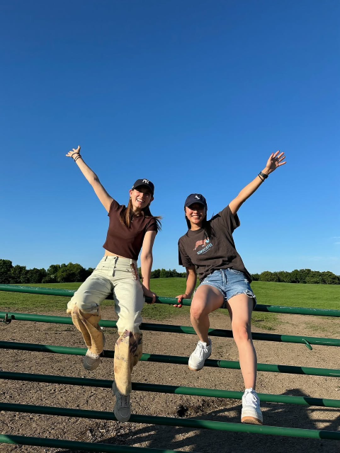 「おっぱい飲んでるところも見られて」トラウデン直美、貴重な体験楽しむインスタ投稿が話題！