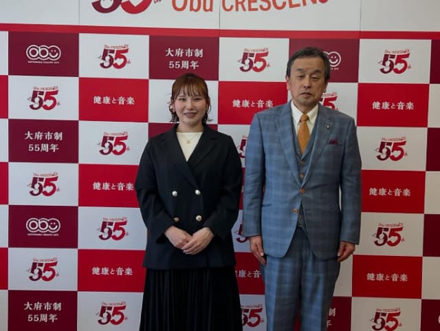 土性沙羅が市長を表敬訪問「懐かしい気持ちでいっぱいになりました」