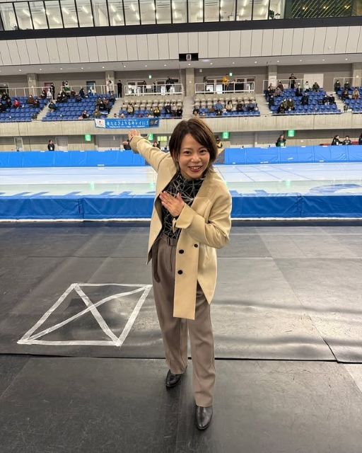 元スピードスケート・髙木菜那『全日本スピードスケート選手権大会』で解説担当！お茶目スケートポーズも話題