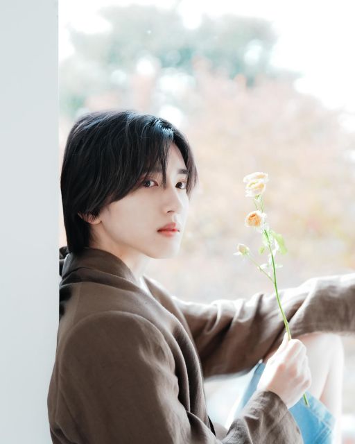 透明感半端ない！」なにわ男子・道枝駿佑、『non-no 4月号』アザー