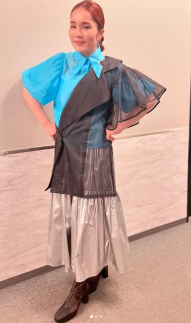 お笑い芸人 平野ノラ オシャレなファッションを公開！「技ありブラウン」