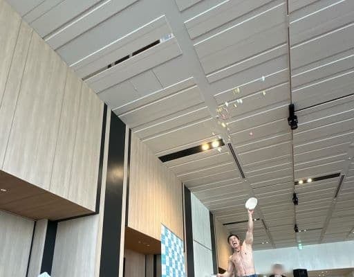 なかやまきんに君、イベントで筋肉飴取りゲームを開催？！あの声が聞こえてきそうなショットを公開！