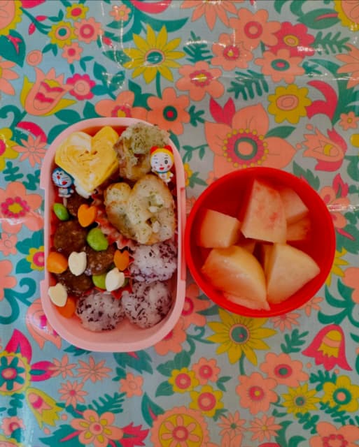 「美味しそう！」柳原可奈子がインスタ投稿、愛娘のお弁当が話題