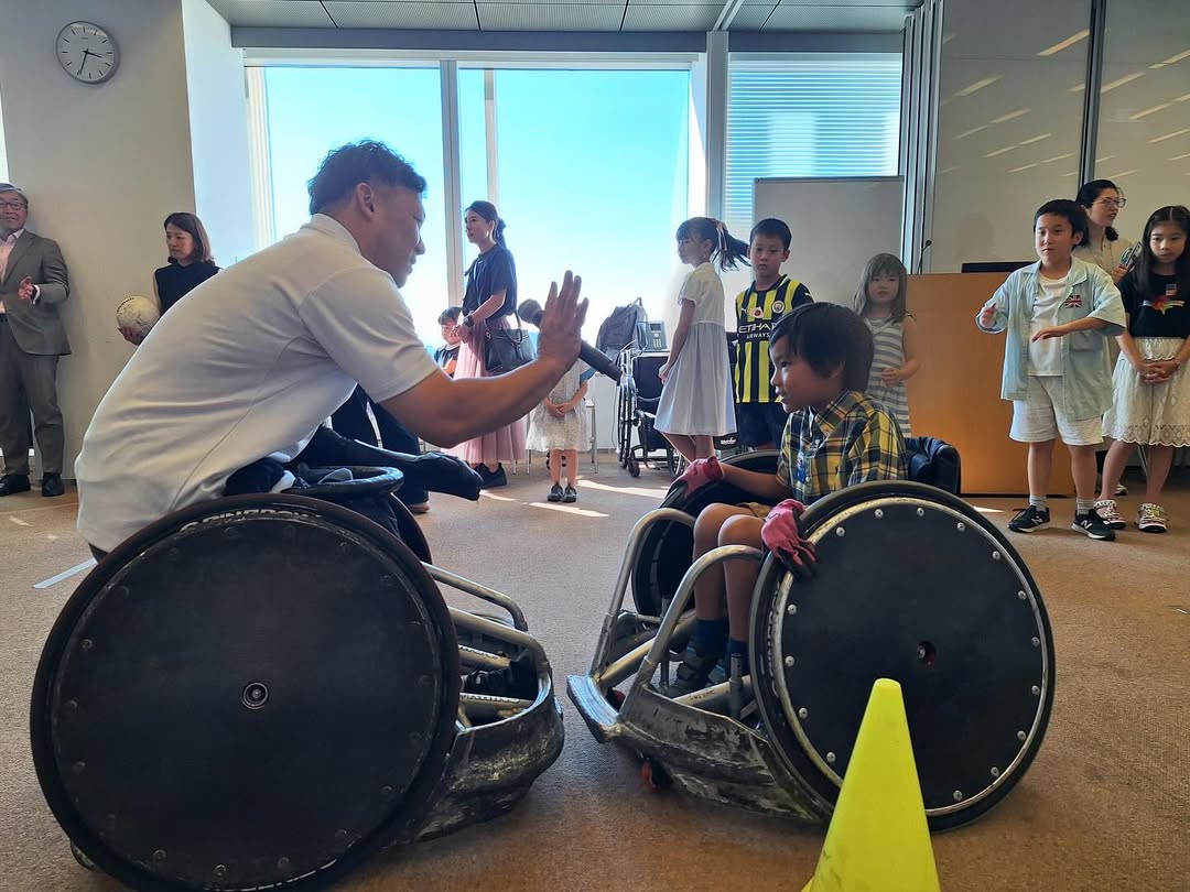 車いすラグビー金メダリストがファミリーデーに参加「キラキラした笑顔を沢山見ることができました」