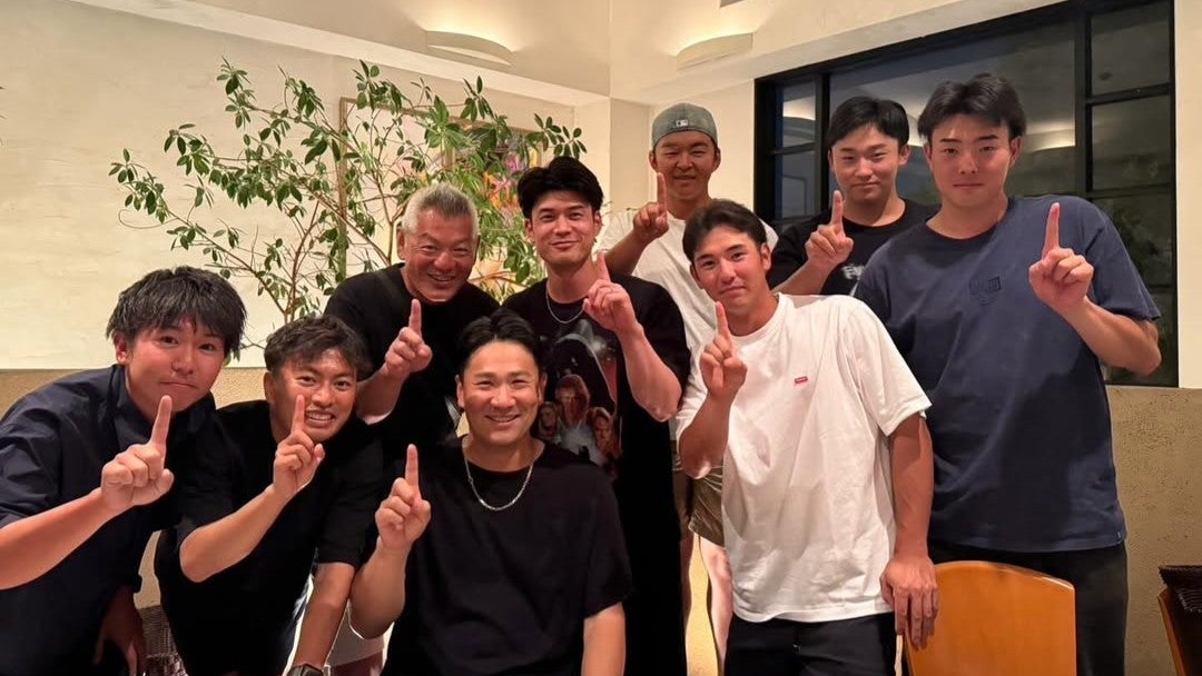 “平成の怪物”が見せた素顔の笑顔　仲間と語る、ふるさとの記憶